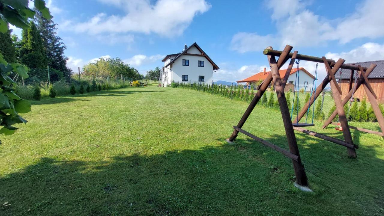 Apartmany Kohoutek A Slepicka V Novohradskych Horach Nové Hrady Eksteriør bilde